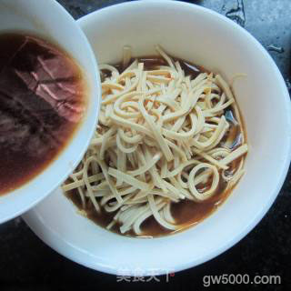 烫干丝的做法步骤：5