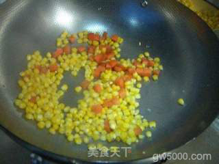 松仁玉米的做法步骤：4