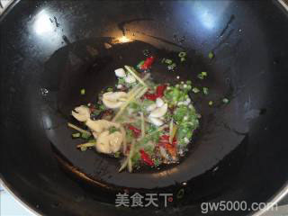 洋葱炒豆丹的做法步骤：4
