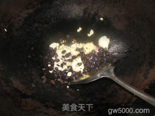 豉椒炒鸭肠的做法步骤：4