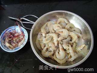 番茄烩海虾的做法步骤：2