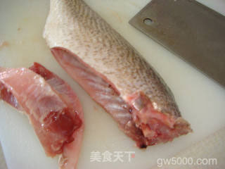 香橙双色菊花鱼的做法步骤：2