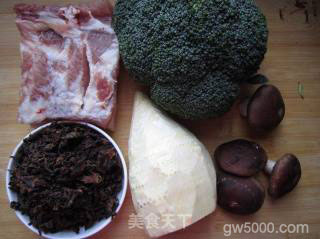 双冬梅菜扣肉的做法步骤：1