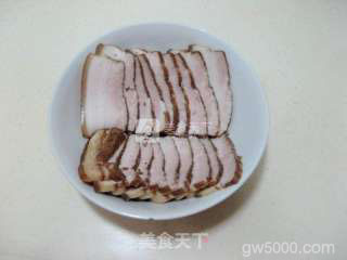 梅菜扣肉的做法步骤：11