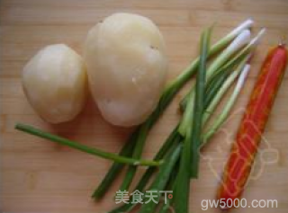 【美味土豆饼】让孩子爱上土豆的做法步骤：1