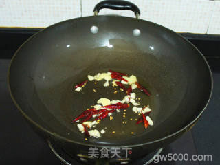 【香菇板栗鸡煲】的做法步骤：7