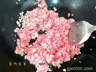 洋葱菜圃蒜香肉酱的做法步骤：6