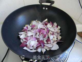 孜然洋葱炒牛肉的做法步骤：5