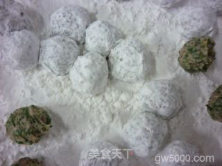 水晶荠菜圆子的做法步骤：3
