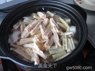 腊肉版腌笃鲜的做法步骤：10