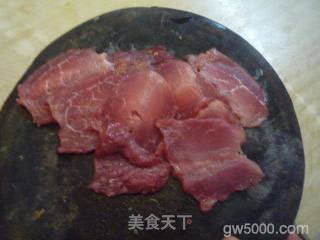 街头小吃——烧饼夹里脊的做法步骤：2