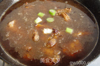 白萝卜烧排骨的做法步骤：7