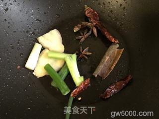 香辣红烧肉的做法步骤：3