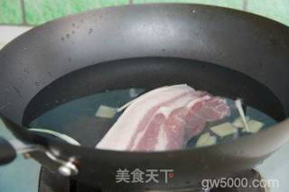 回锅肉的做法步骤：2