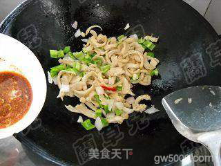 烤肉料素炒面筋的做法步骤：8