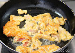 过油肉土豆条的做法步骤：7