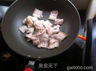 回锅肉的做法步骤：5