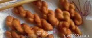橙香小麻花的做法步骤：3