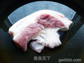 芹香回锅肉的做法步骤：2