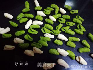 双色麻食的做法步骤：10