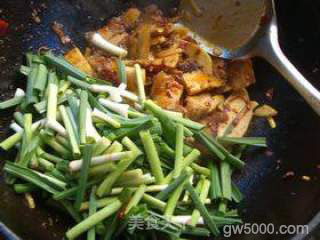 春笋回锅肉的做法步骤：8