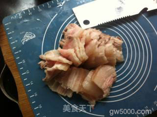 回锅肉的做法步骤：3