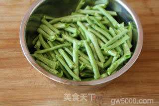 与懒无关：【山西豆角焖面】的做法步骤：2