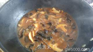香菇鸡蛋打卤面的做法步骤：14