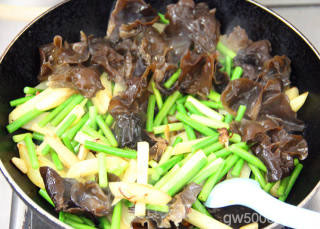 过油肉土豆条的做法步骤：10