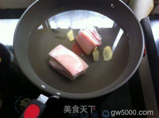回锅肉的做法步骤：2