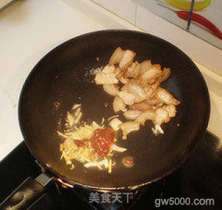 回锅肉的做法步骤：7