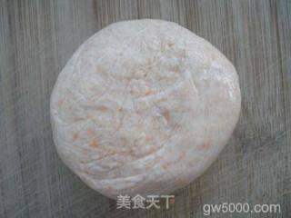 韭菜鸡蛋炒猫耳朵的做法步骤：1