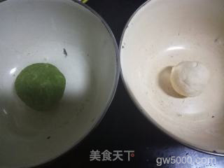 双色麻食的做法步骤：3