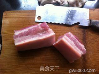 回锅肉的做法步骤：1
