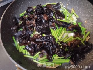 过油肉的做法步骤：9