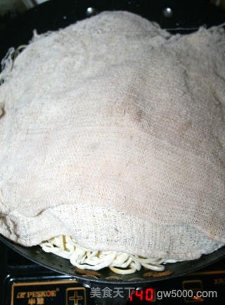 【面食之都的美食~正宗山西面食】豆角焖面的做法步骤：15