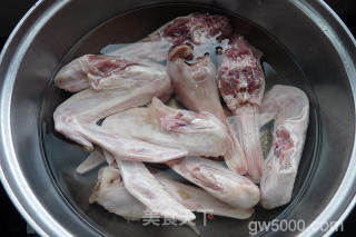 酱煮鸭的做法步骤：2