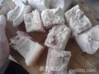 客家（自制）梅菜扣肉的做法步骤：3