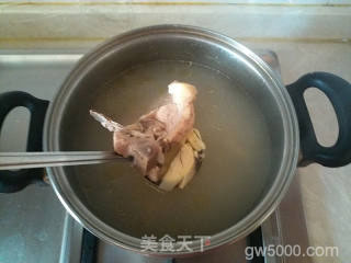 盆满钵满之客家盆菜的做法步骤：11