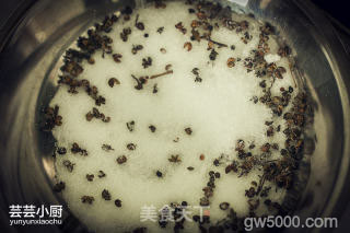 客家咸鸡 【芸芸小厨】的做法步骤：4