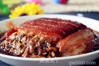 梅菜扣肉的做法步骤：16