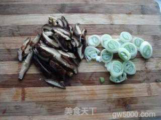 跟着电视学做菜——客家肉片汤的做法步骤：4