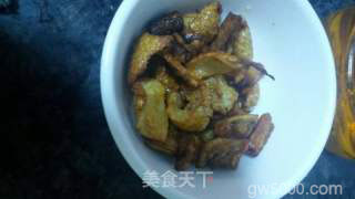 黄焖鸡米饭的做法步骤：4