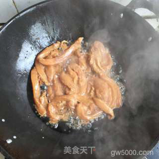 黑木耳青椒鸡柳的做法步骤：3