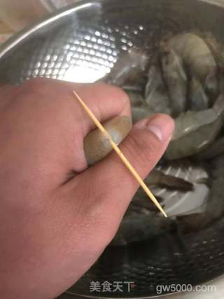 油焖大虾的做法步骤：2