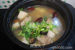 香菇山药排骨养生汤的做法步骤：12