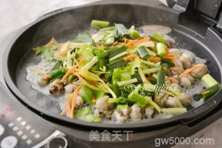 【闽南蚝仔煎】的做法步骤：5