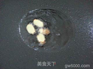 【闽南】香煎肉鲳鱼的做法步骤：3