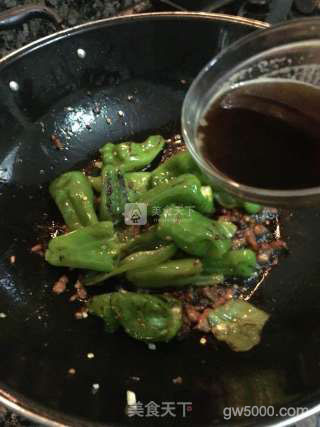 肉丁虎皮辣椒的做法步骤：8
