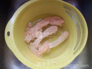 一锅两盅-竹荪排骨盅-绿豆排骨盅的做法步骤：2